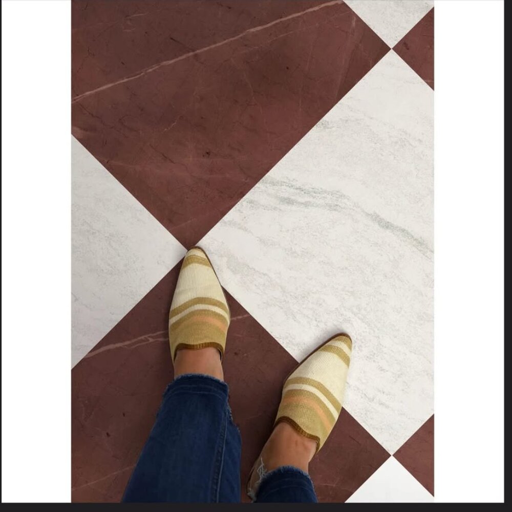 Peel & Stick Tiles - Picture 9 of 9